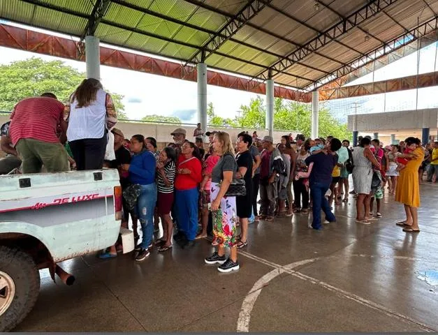 Prefeitura de Itainópolis distribui mais de 7 toneladas de peixe e abóbora para famílias na Semana Santa
