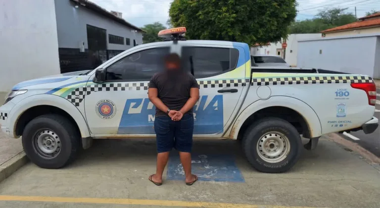 Jovem é preso após xingar policiais nas redes sociais depois de ter moto apreendida em Pio IX