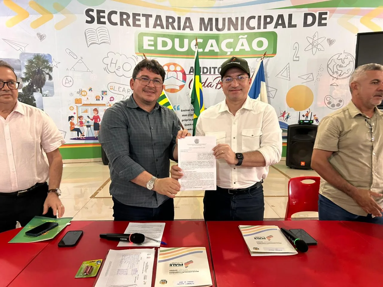 Interpi e Prefeitura de Ipiranga firmam parceria para ampliar a regularização fundiária no município