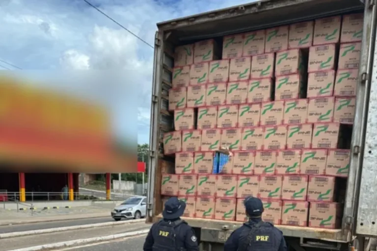 PRF intercepta em Teresina caminhão com mais de meio milhão de maços de cigarros ilegais que seguiriam para Picos