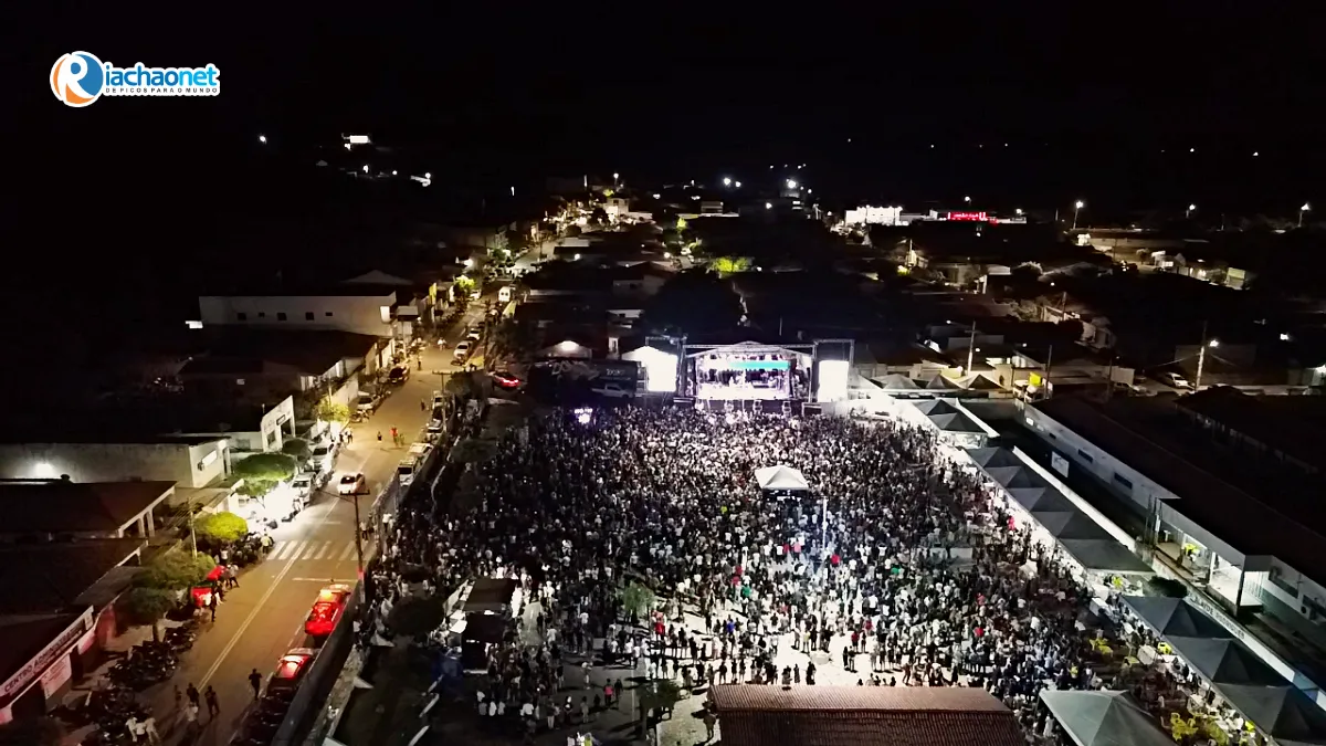 Shows de Rony Freitas, Amado Batista, Mano Walter e Ana Luísa animam aniversário de 72 anos de Itainópolis