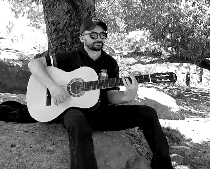 Cantor Jailson Luz morre em grave acidente entre Vila Nova e Campo Grande do PI