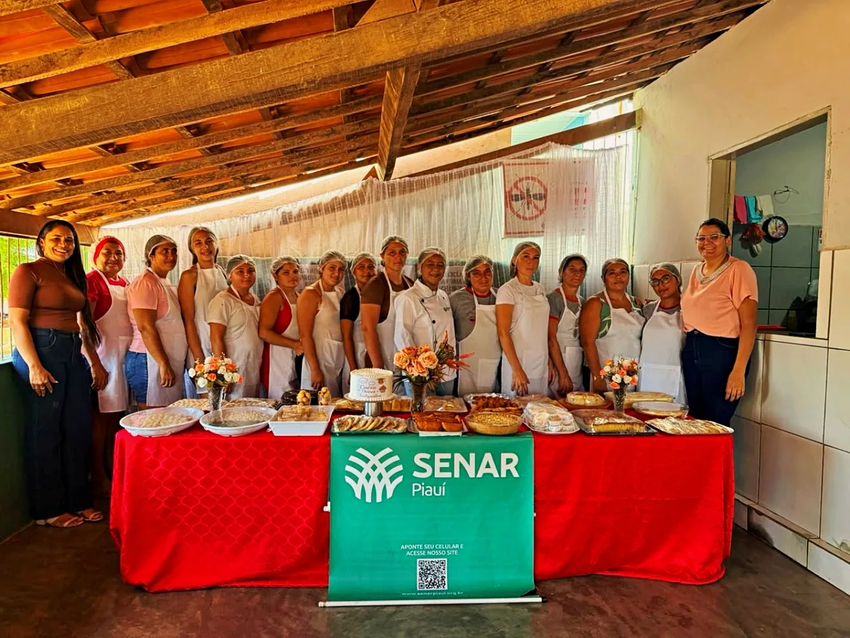 Prefeitura de Santo Antônio de Lisboa realiza curso de produção de doces e salgados na comunidade Sítio Salvador