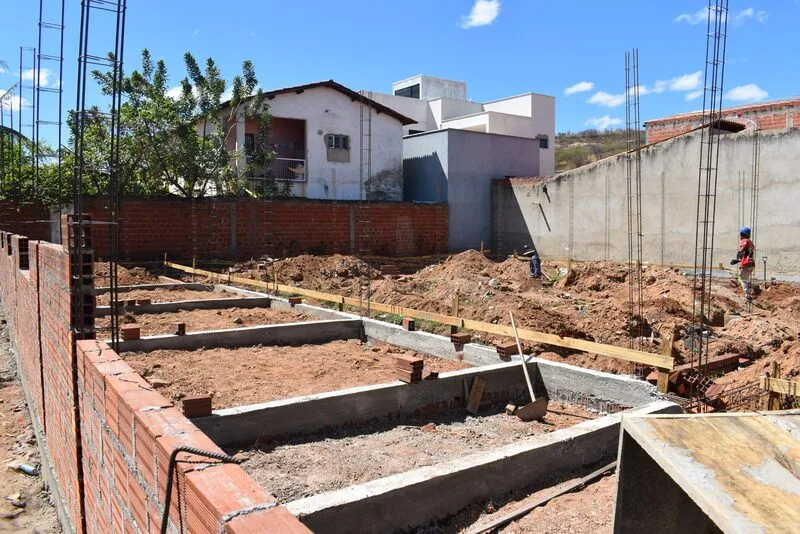 Iniciada a construção do CRAS que atenderá moradores dos bairros Passagem das Pedras e Boa Vista