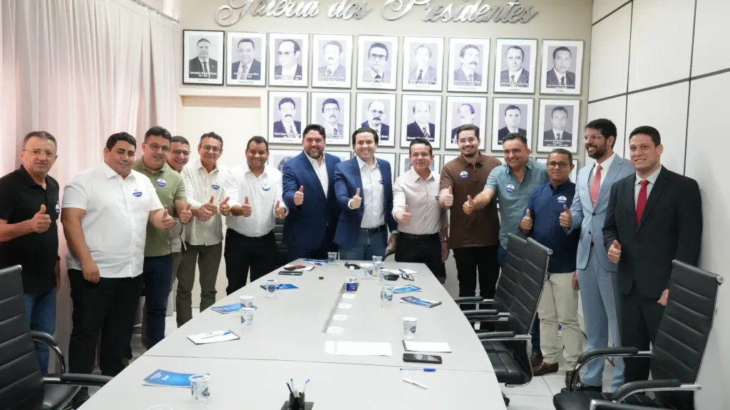 Prefeitos se reúnem em Teresina e dão primeiro passo para a criação da Associação dos Municípios do Vale do Guaribas