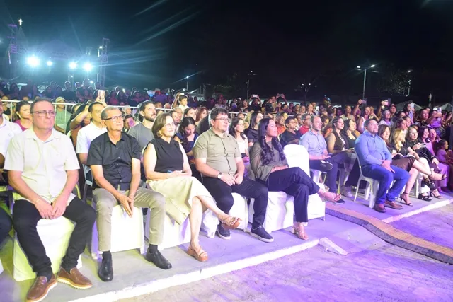 Feira literária, apresentações e shows são promividos no 5º dia da Semana Cultural da Juventude Ipiranguense