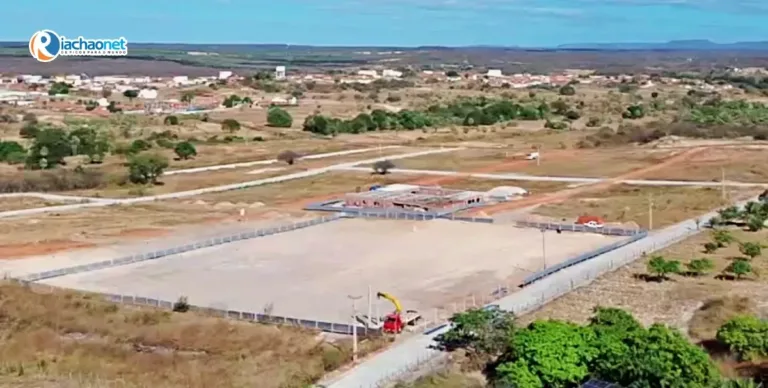 Gestão do prefeito Erivaldo Lopes inicia construção do Estádio Municipal em Santo Antônio de Lisboa