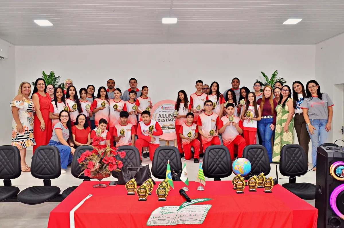 Dia do Estudante é celebrado com gincanas, brincadeiras e reconhecimento de alunos em Santo Antônio de Lisboa