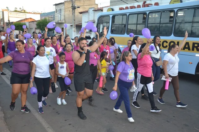 Itainópolis realiza mobilização do Agosto Lilás com caminhada e aulão de dança