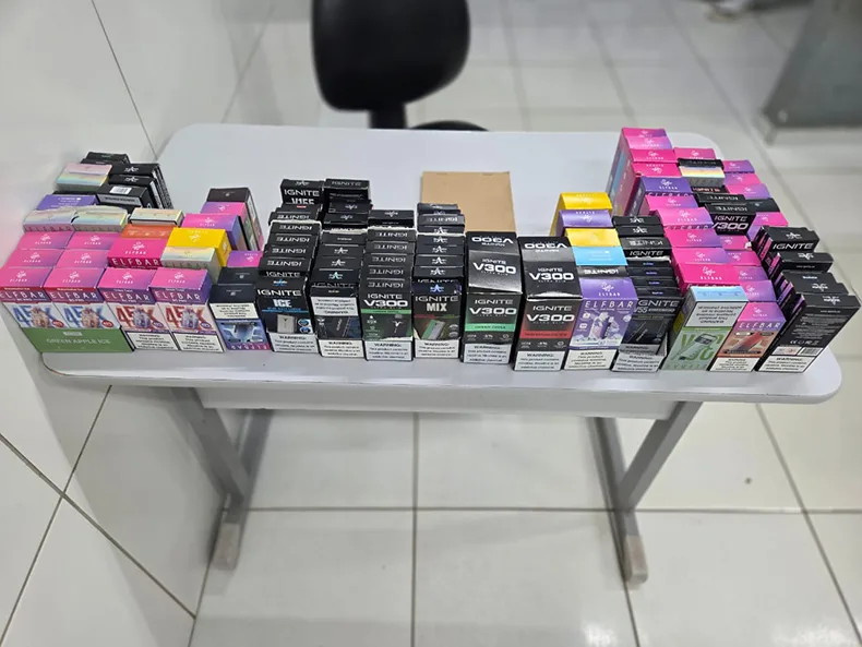 Jovem é preso em Timon com 128 cigarros eletrônicos; vendia pela internet