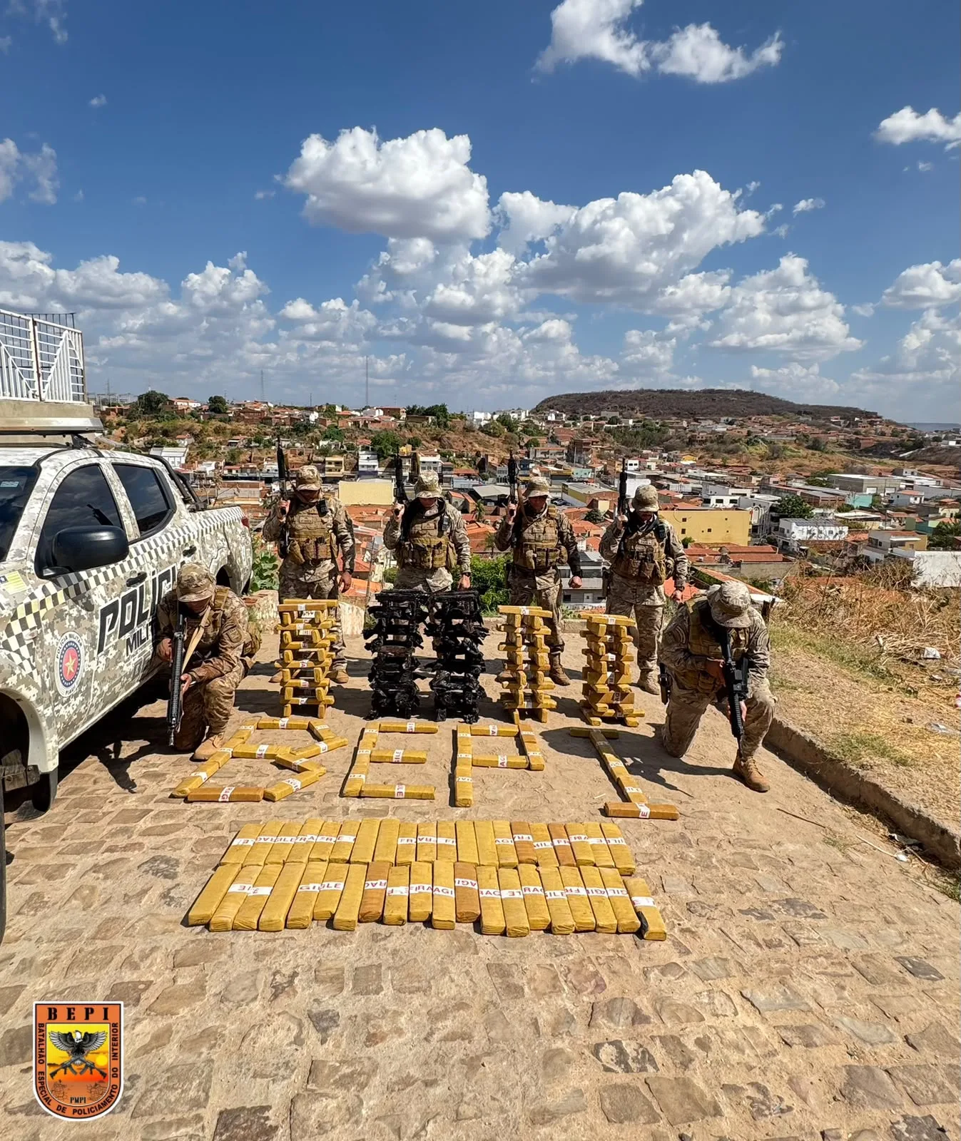 PM apreende cerca de 150 kg de maconha e outros entorpecentes em Picos