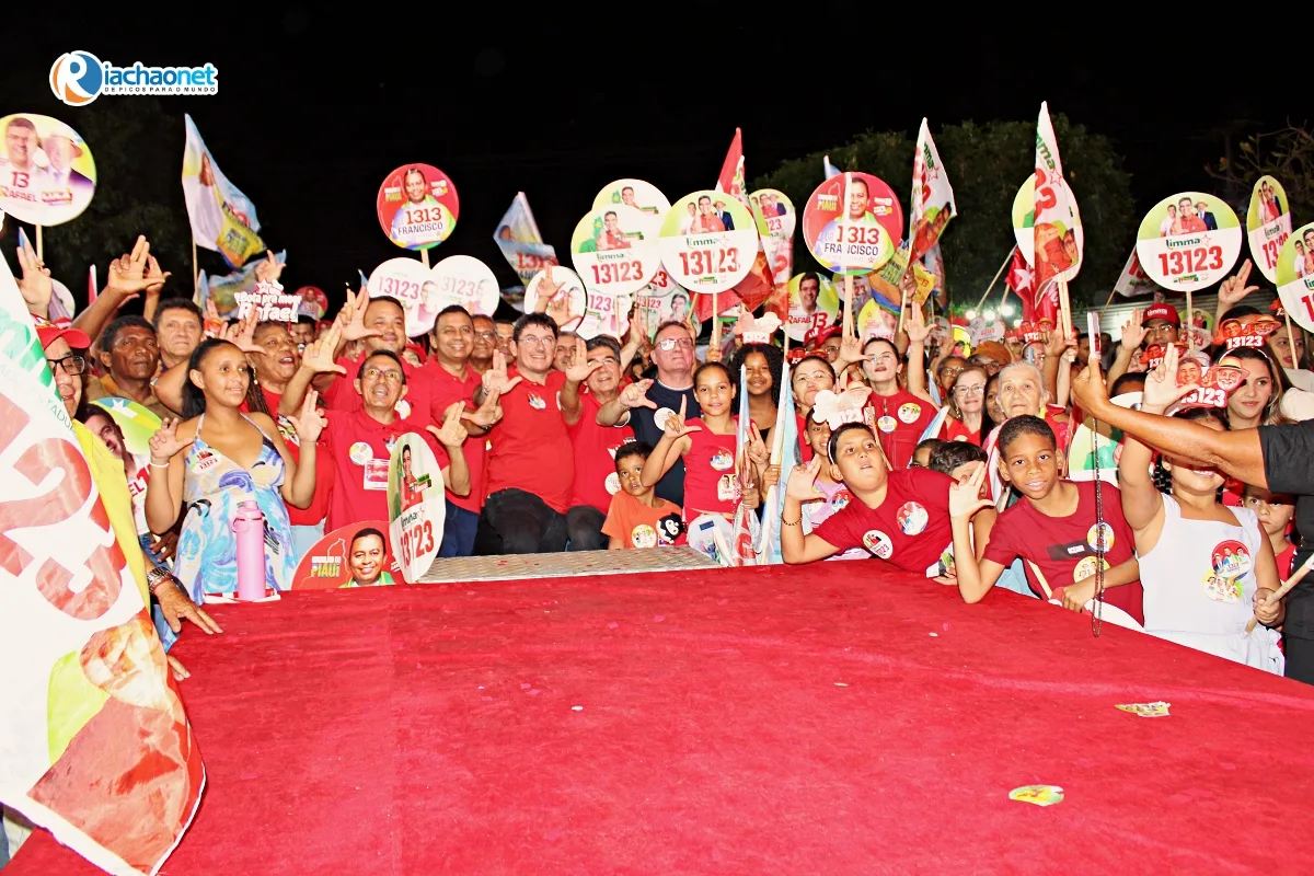 Ao lado do prefeito Elvis Ramos, deputados Limma e Dr. Francisco participam de grande ato político em Ipiranga do Piauí