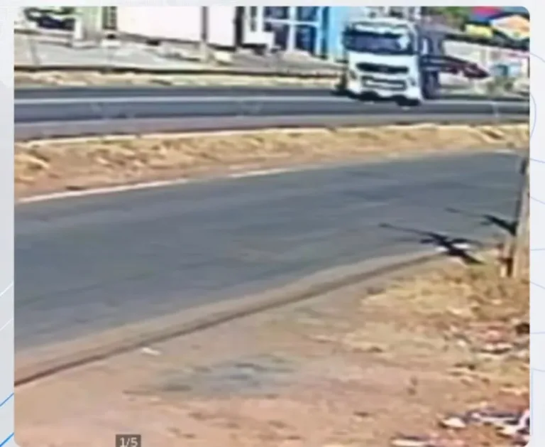 Mulher é atropelada por carreta ao tentar atravessar a BR 316 em Picos