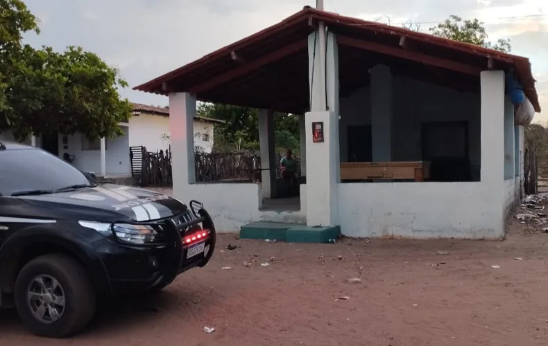 Polícia indicia três por envenenar cocaína e matar amigos em Inhuma