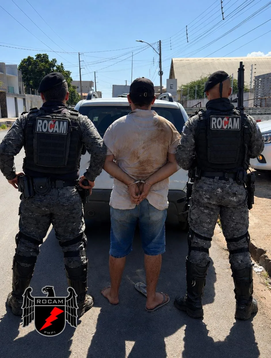 PMPI prende homem com mandado de prisão em aberto e apreende arma e munições na zona rural de Picos